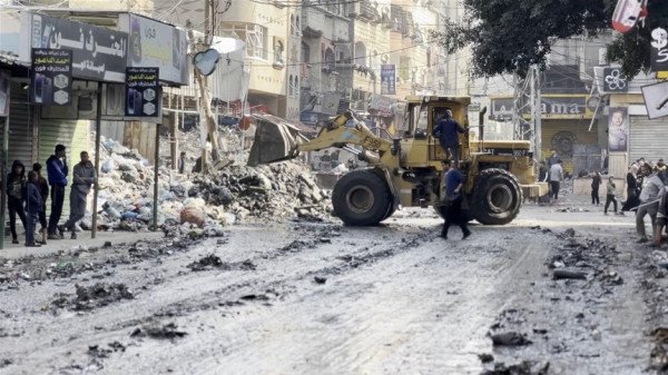 بلدية غزة: نحتاج إلى 250 آلية حاليا لتعزيز عمل البلديات